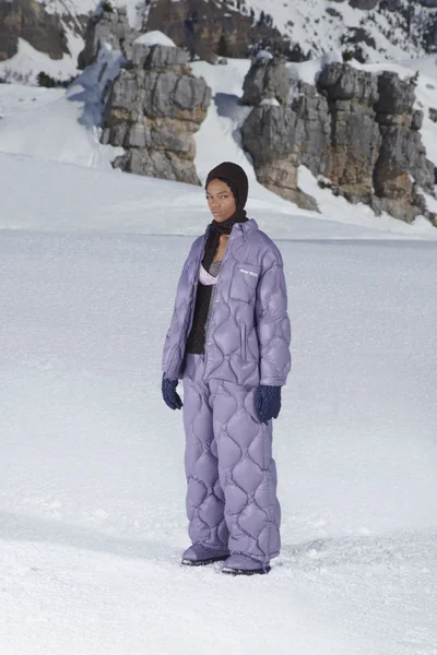 Look 15